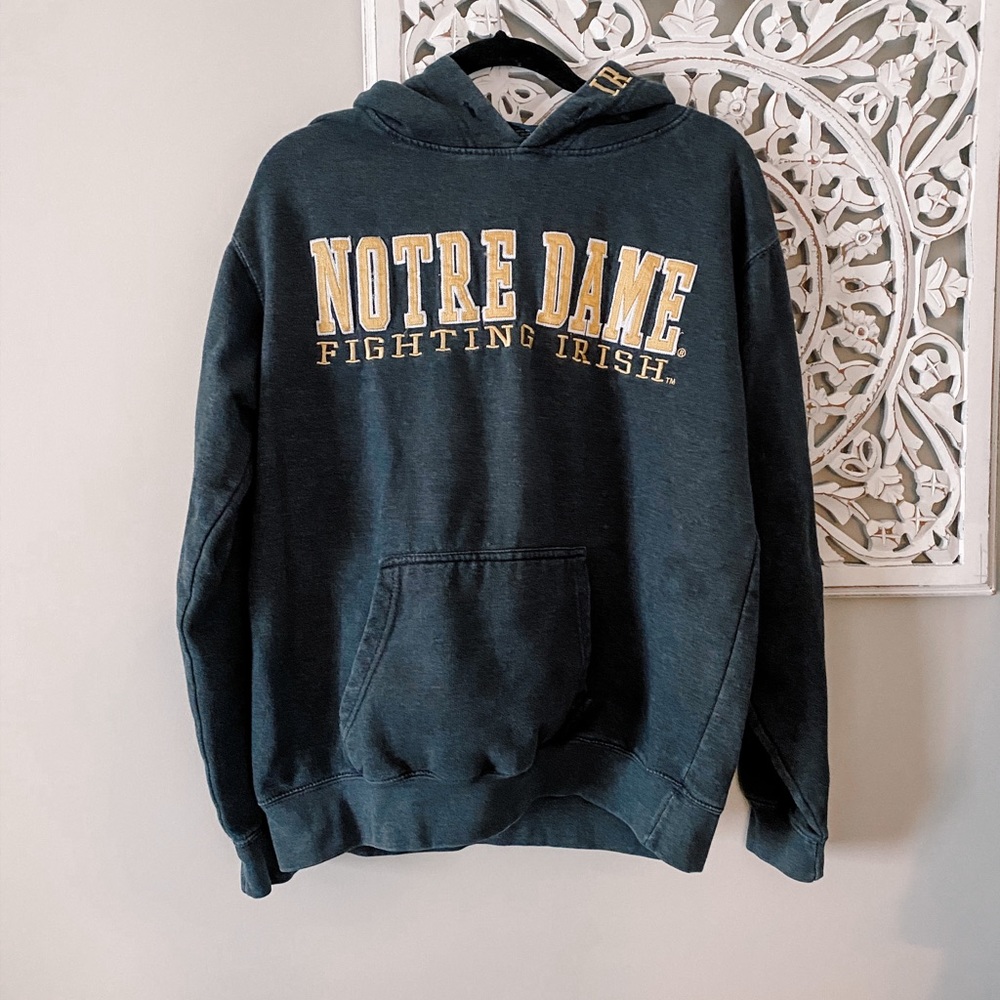 Vintage Style Norte Dame Sweatshirt